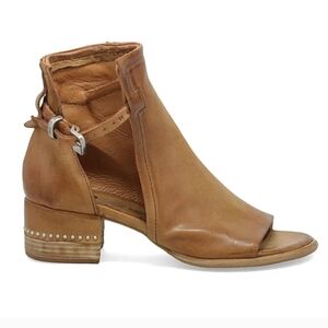 A.S.98 Morgan open toed leather bootie